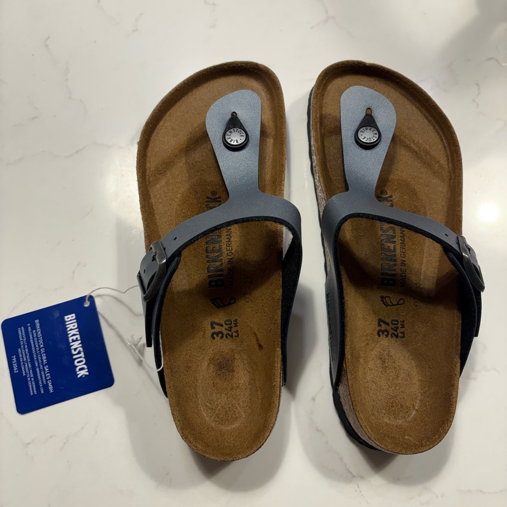 WOMEN'S GIZEH BIRKENSTOCK size 37 / size 6.5 - Picture 11 of 12